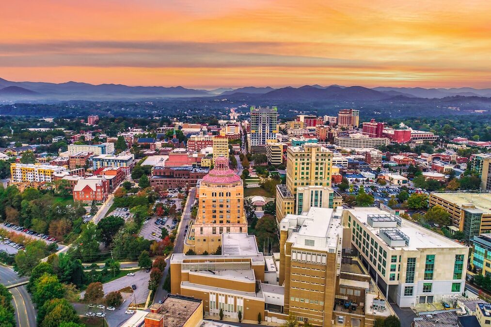 Best Asheville Business Organizations for Contractors
